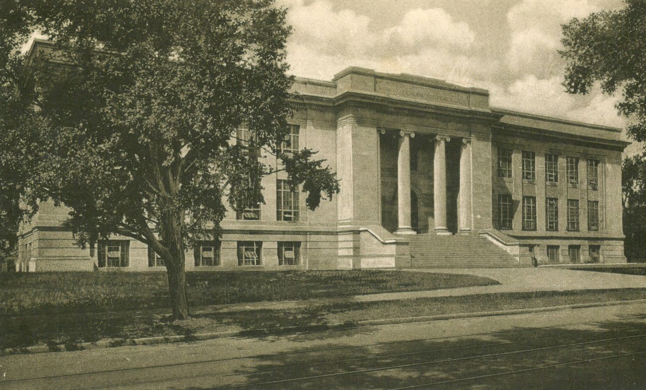 Archaeological and Historical Museum at Ohio State University, Columbus, later named Sullivant Hall, 1910s