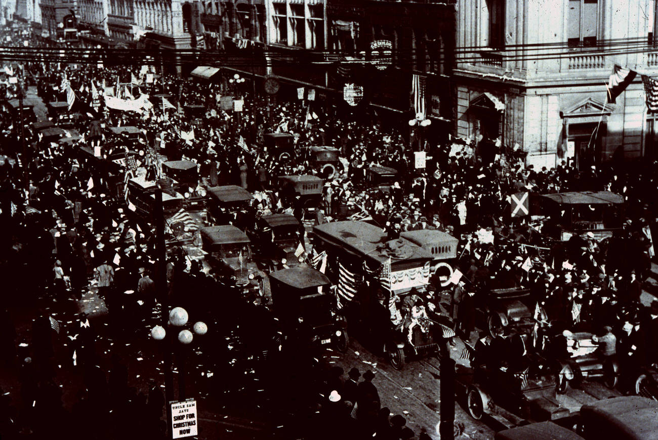 Armistice Day celebration at High and Gay Streets, 1918.