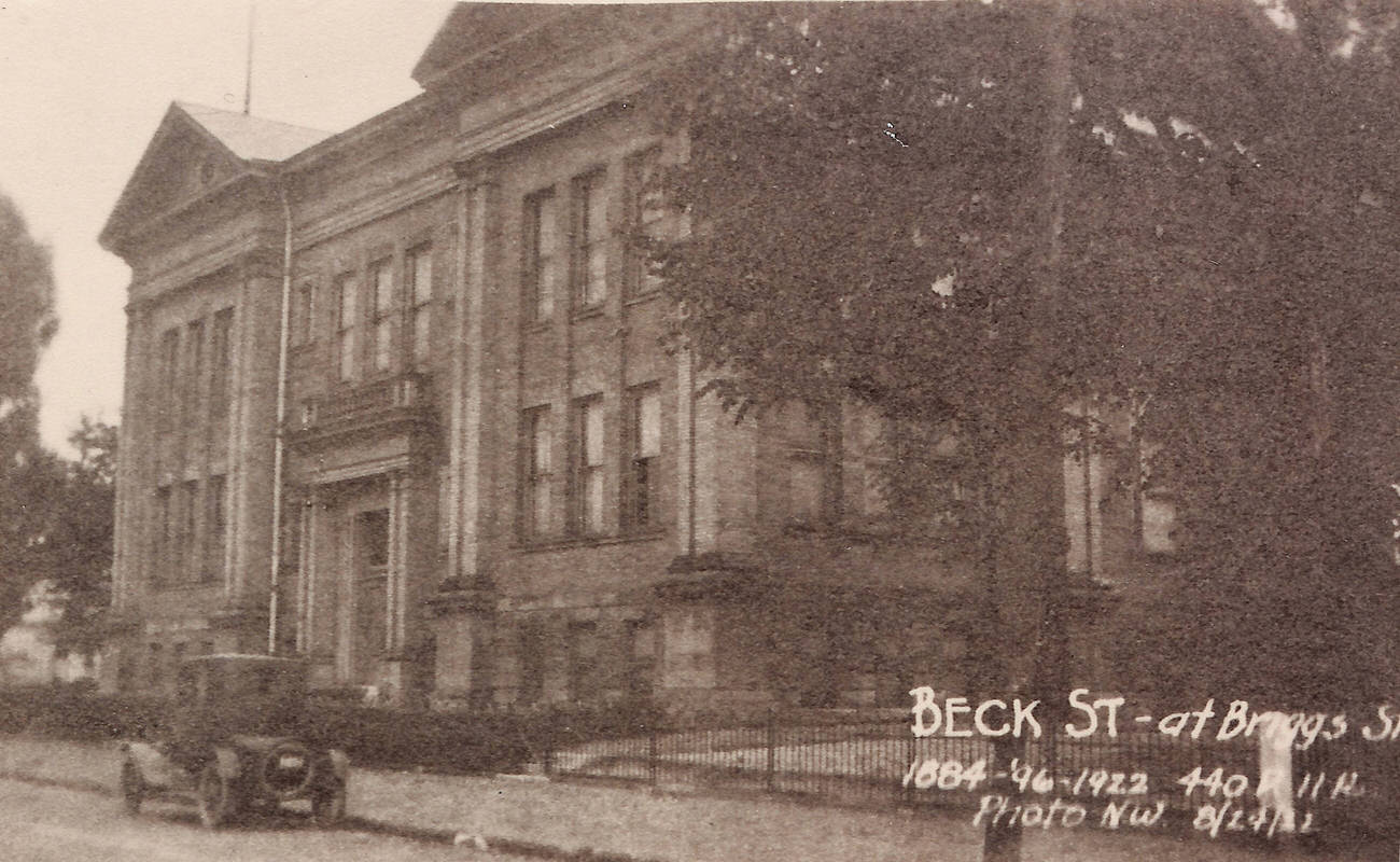 Beck Street Elementary, constructed in 1884, remodeled in 1925 and 1953, now Columbus Gifted Academy, 1922.