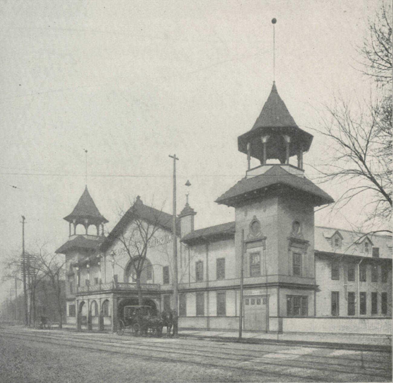 Columbus Auditorium, opened June 24, 1897, collapsed under snow load on February 18, 1910, originally Park Roller Skating Rink in 1885, remodeled to auditorium by Yost and Packard, 1890s
