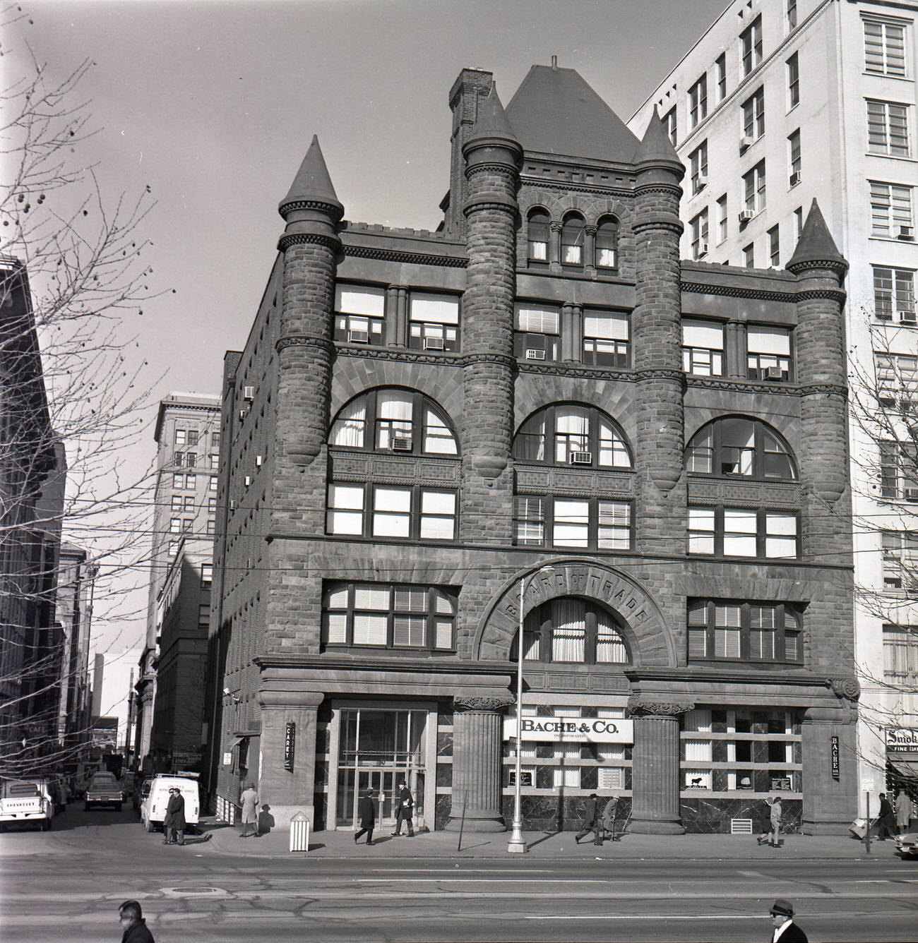 Columbus Board of Trade and Chamber of Commerce building, completed July 1889, demolished in 1969, now site of James A. Rhodes State Office Tower, 1969.