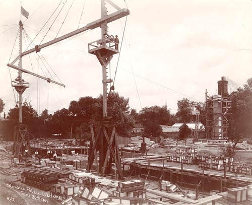 Columbus Metropolitan Library Construction, foundation and cranes for Carnegie Library construction, 1904.