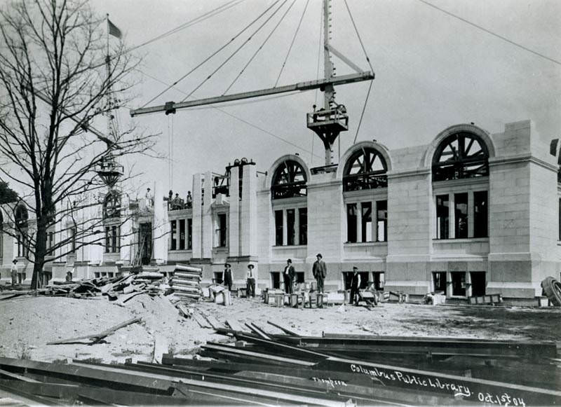 Construction of window arches in Columbus Metropolitan Library's Main Library, 1904.