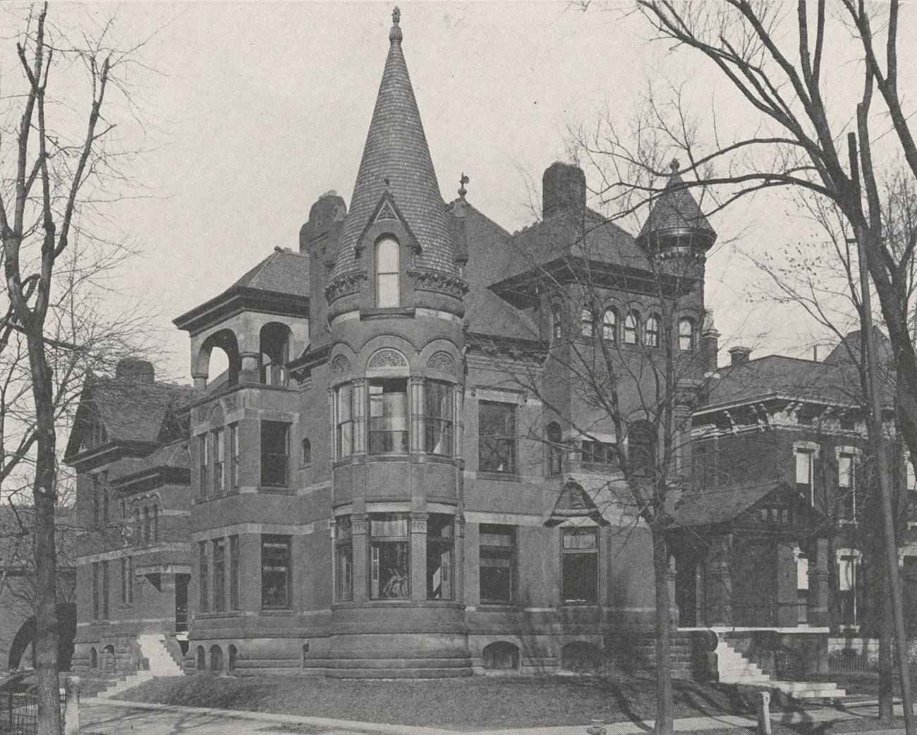 Photograph of the Columbus Mutual Life Insurance Company's building, previously Clinton DeWeese Firestone's mansion, 1915.