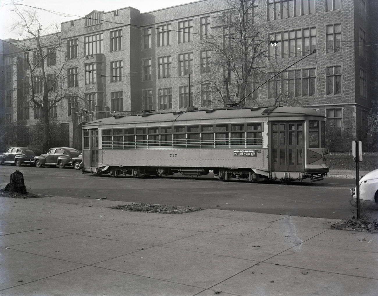 Photograph of Columbus' last street car, 1948.