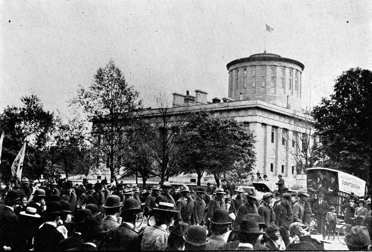 Departure of Artillery from Camp Bushnell to join Spanish American War, Columbus, 1898.