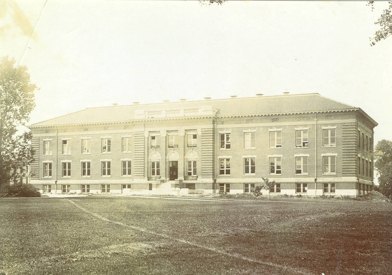 Derby Hall (Chemistry building) at Ohio State University, completed in 1906
