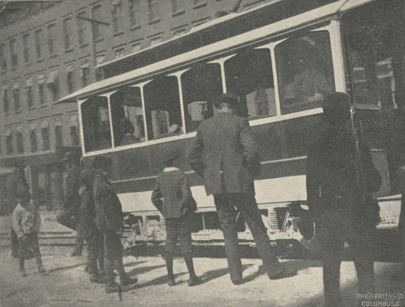 First electric streetcar by Glenwood and Greenlawn Co. on West Broad Street, Columbus, 1891.