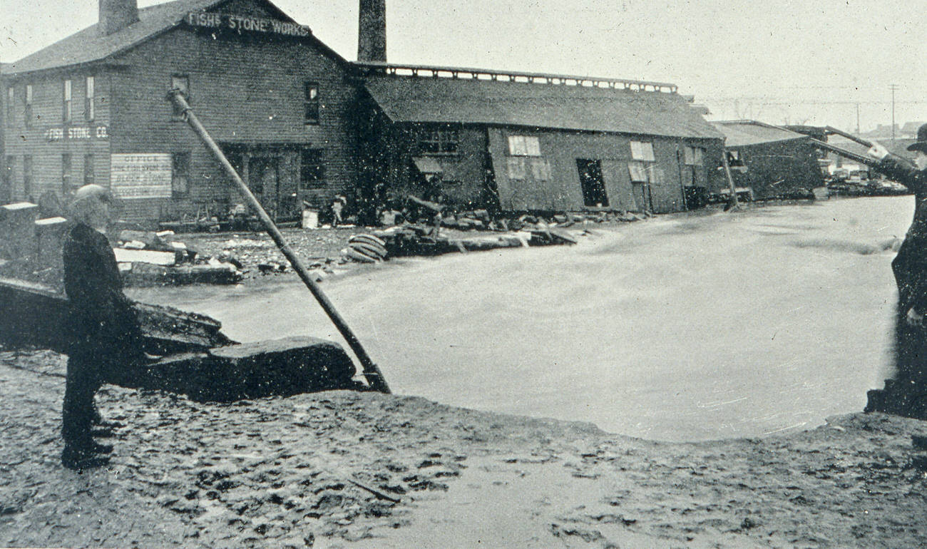 Fish Stone Works at 200 W. Main Street on the canal, Columbus, 1898.
