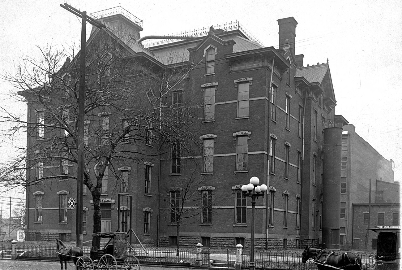 Front Street School, later Trades School, 1909