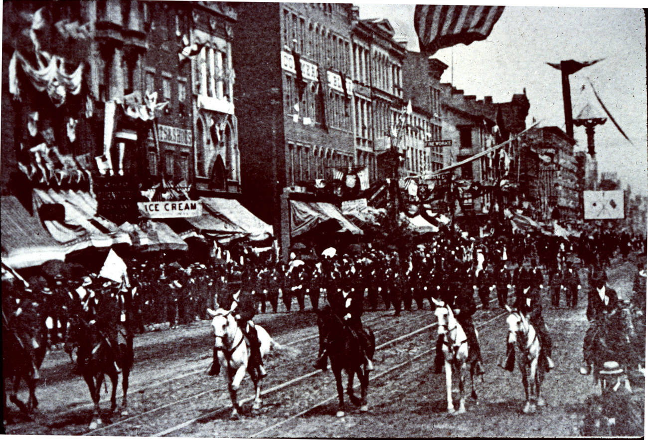 Grand Army of the Republic Parade with mounted dignitaries, Columbus, 1888.
