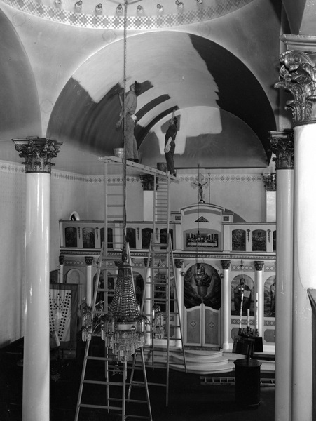 City Window Cleaning Company renovating Greek Orthodox Church on N Park St. and Goodale St., 1946.