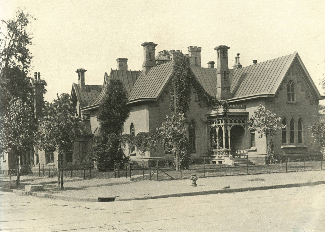 Hayden Homestead, formerly the Governor's mansion and later Knights of Columbus property, 1901.