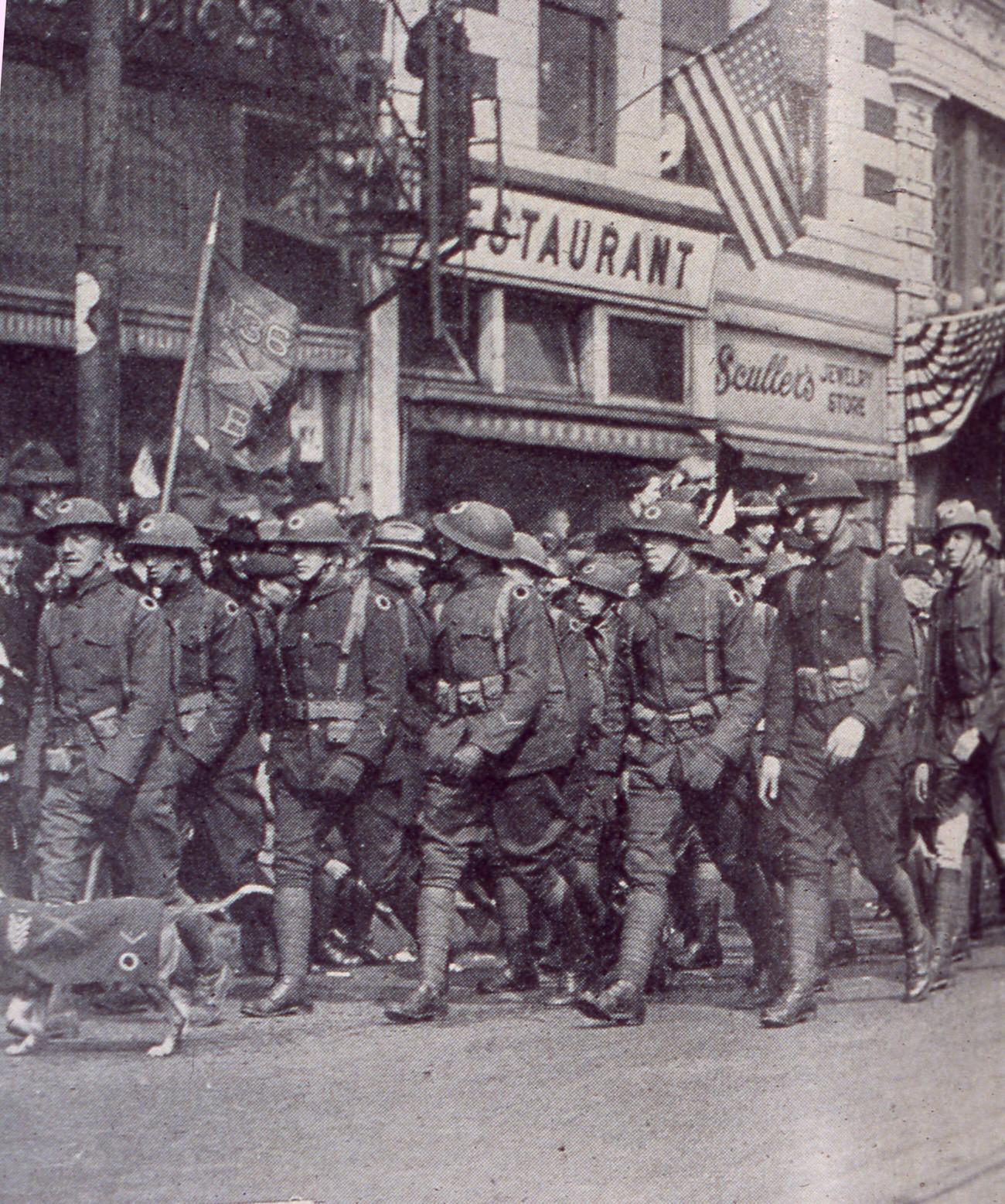 Return of the Thirty-seventh Division to Columbus, greeted by veterans of past wars, April 6, 1919.