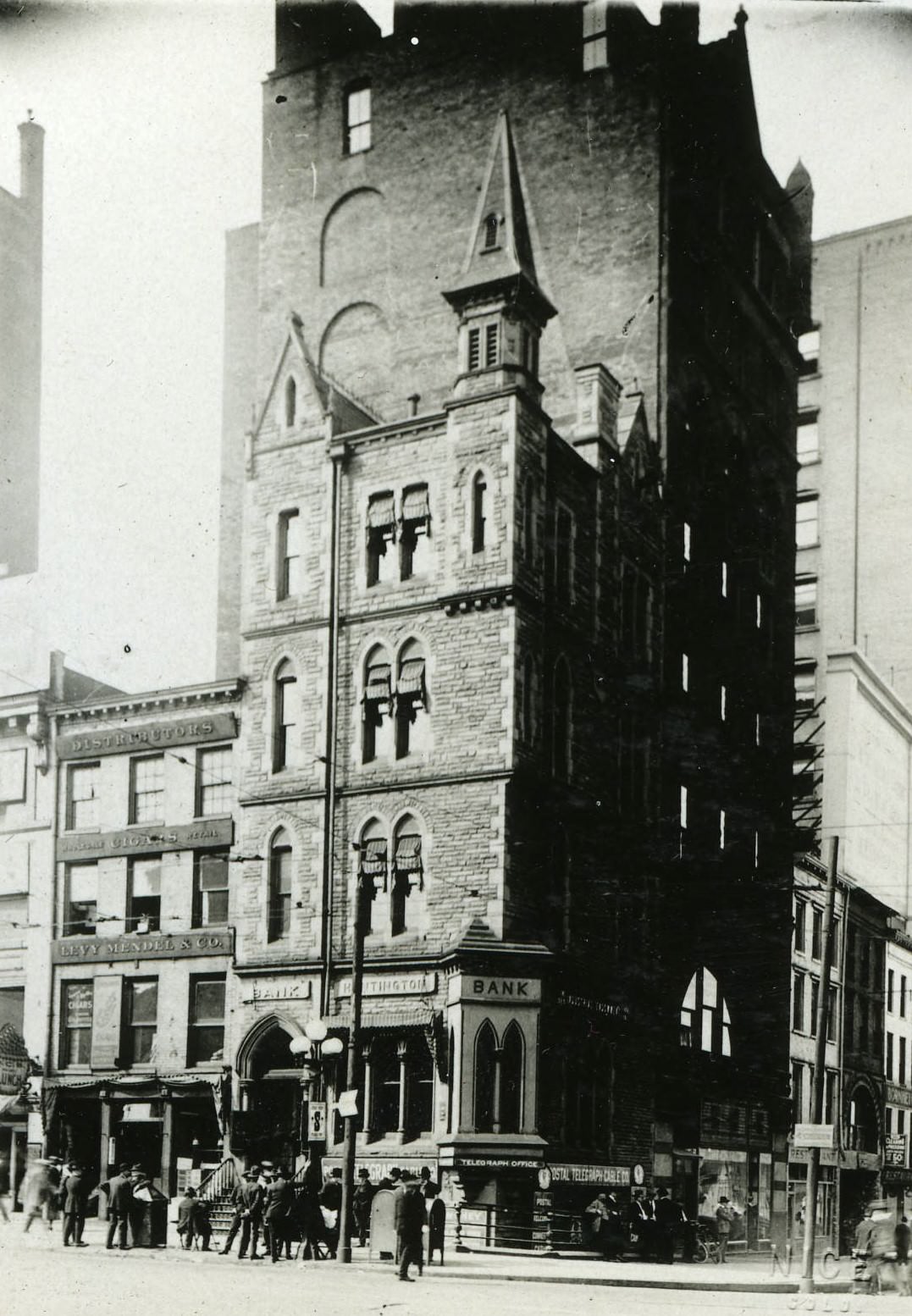 Huntington National Bank, opened 1878, first location at 1 S High Street, 1890s