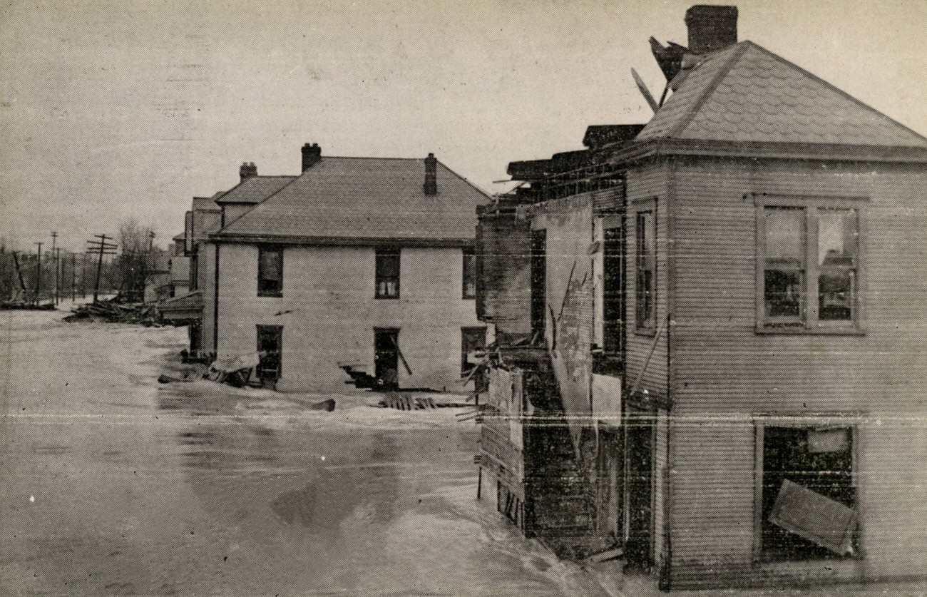 Columbus Flood destruction, March 25, 1913.