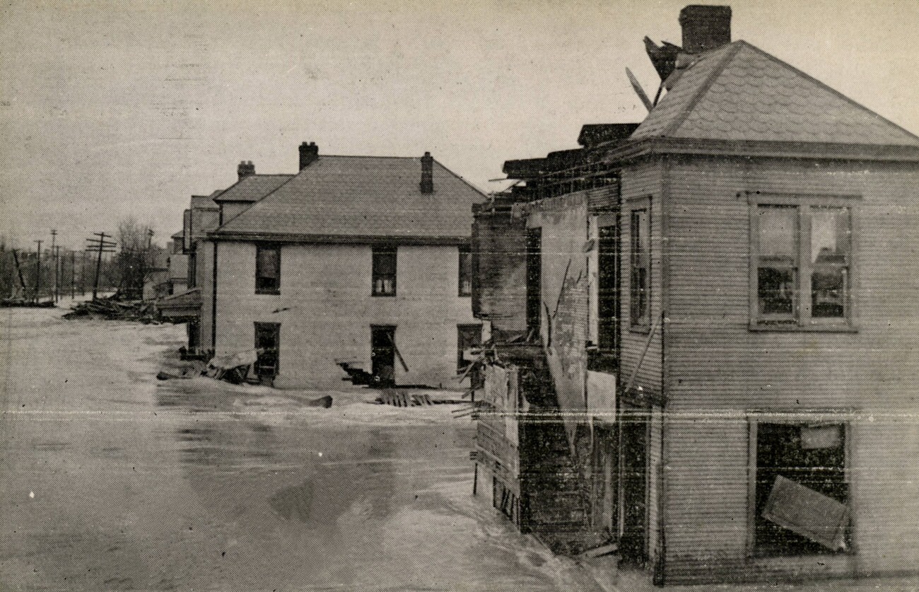 Columbus Flood destruction, March 25, 1913.