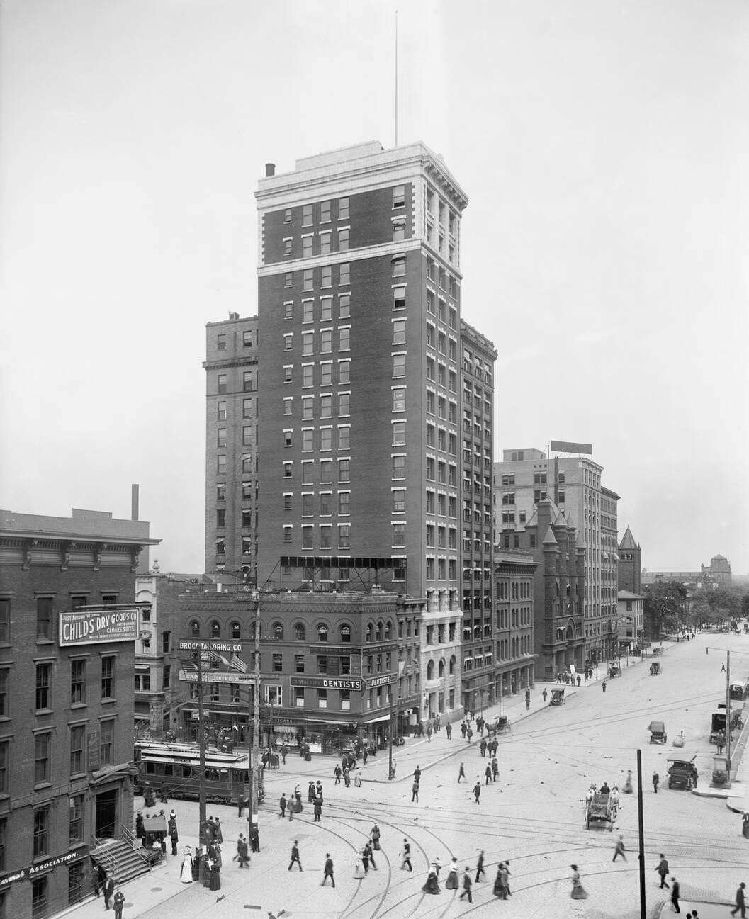 High and Broad Streets, Columbus, Ohio, 1905