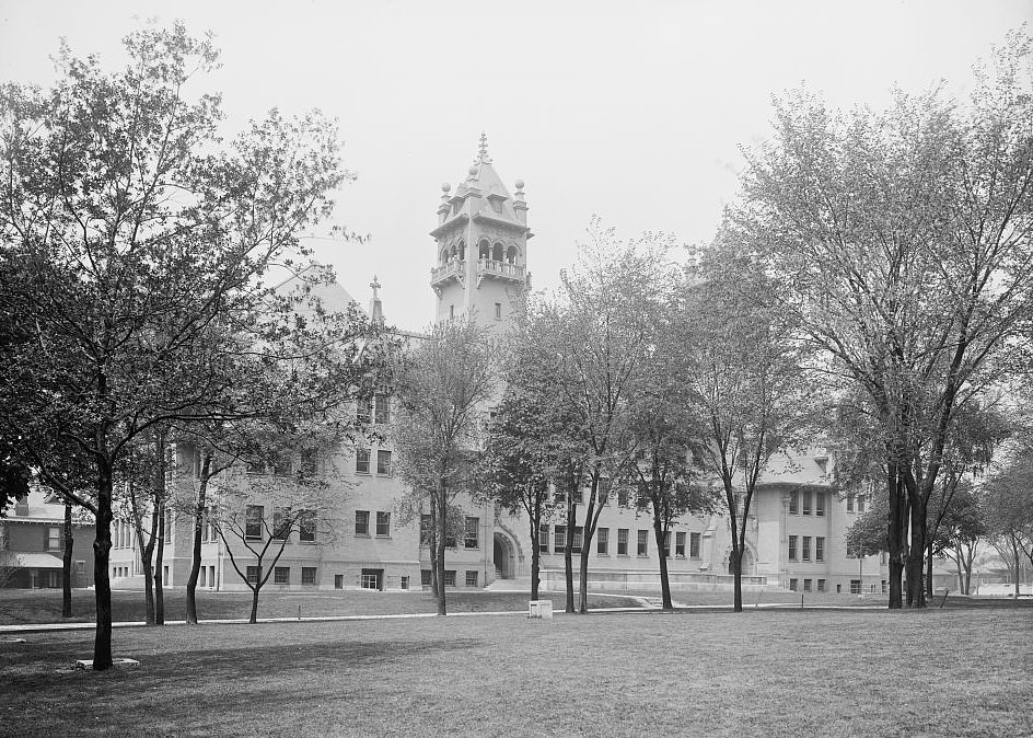 Deaf and Dumb School in Columbus, Ohio, 1906.