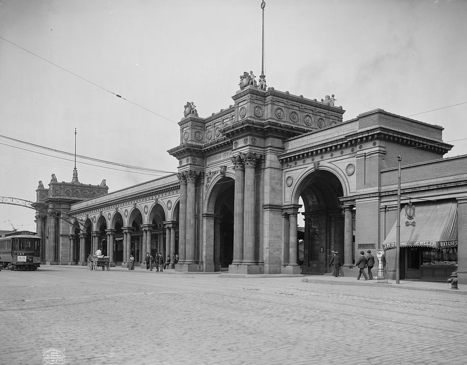 Union Station in Columbus, Ohio, 1904.