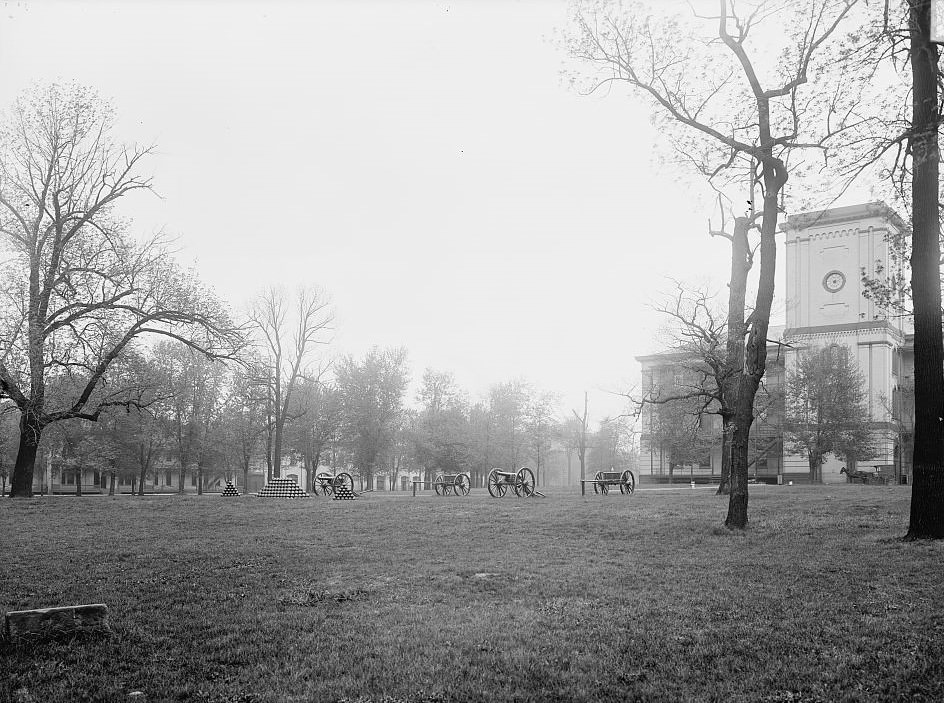 Parade ground at U.S. Barracks, Columbus, Ohio, 1904.