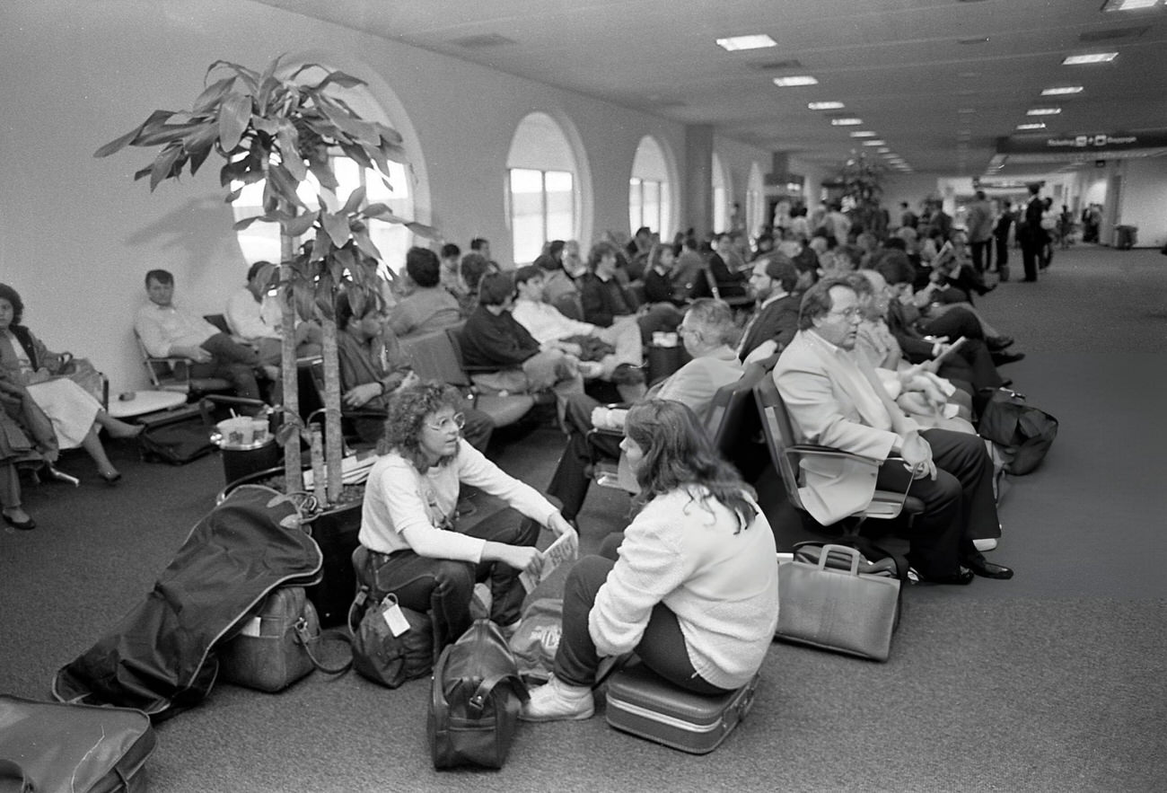 Life in Houston during the 1980s from Street Scenes to Skyline Changes in Vivid Photos