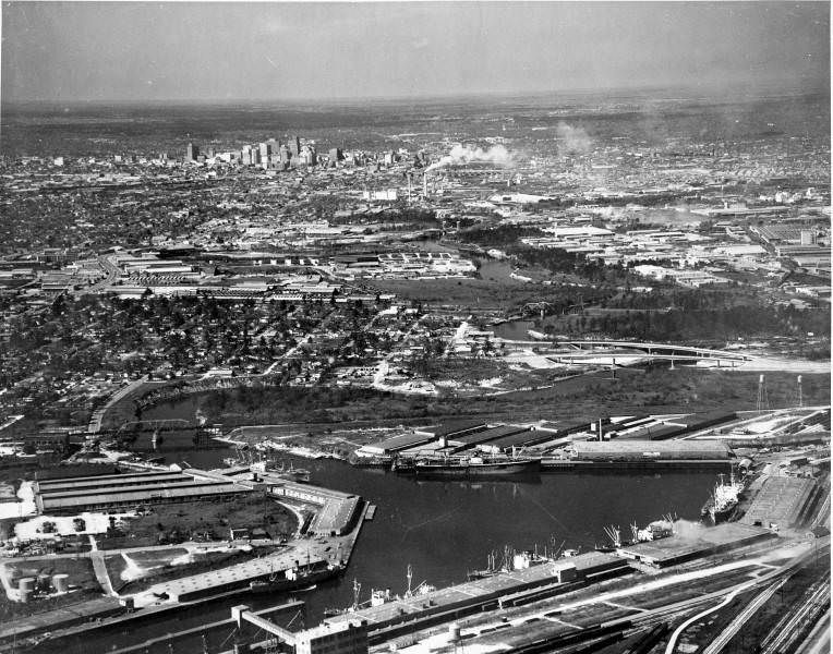 Aerial image of Turning Basin, 1950s.