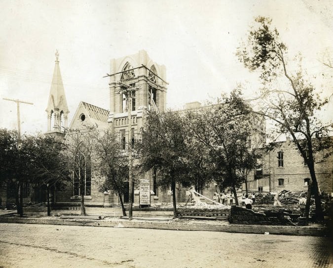 Demolition of Shearn M. E. Church for Chronicle Building, 1900s.