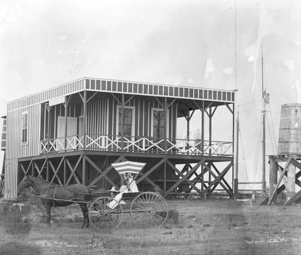 Office of U.S. Army Corps of Engineers at Morgan's Point, TX, 1899.