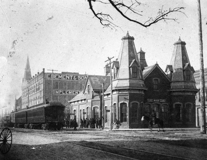 Cotton Belt Railroad Station in Waco, 1896.