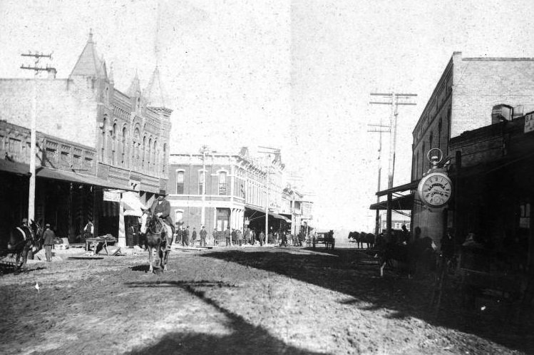 Street scene in Greenville, 1895