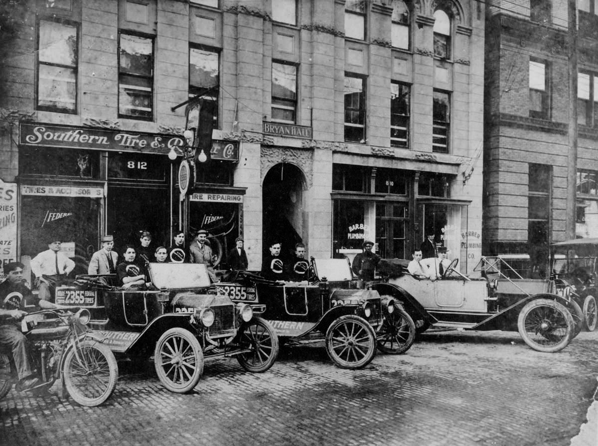 Southern Tire & Rubber Company in Bryant Hall Building, Houston, 1913.