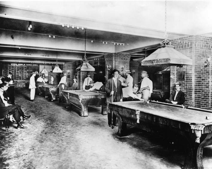 Rice Hotel billiard room, Houston, 1913.