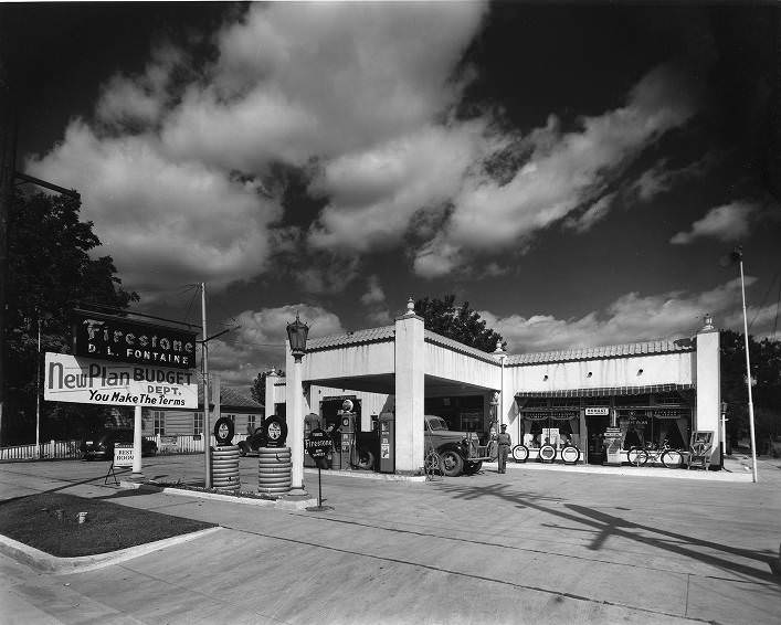 Fontaine Service Station exterior, Houston, 1928.