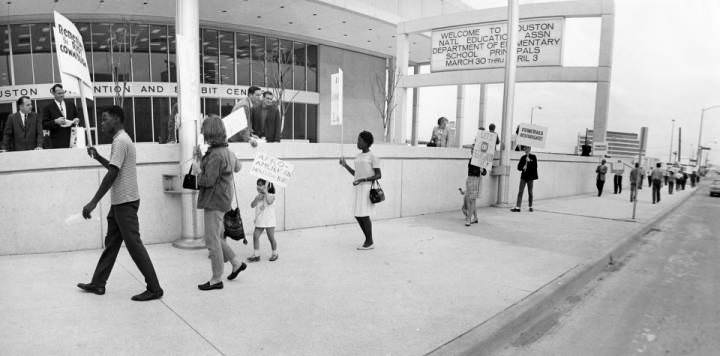 Protestors at National Education Association event, Houston, March 31, 1968.