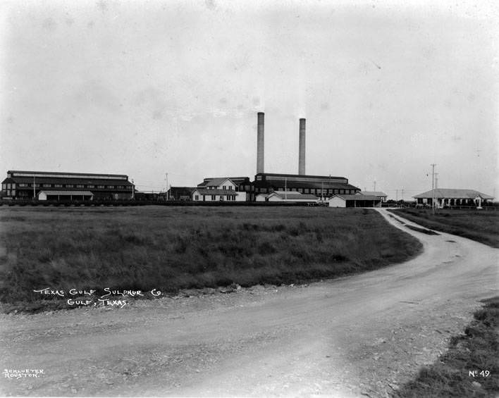 Buildings at Texas Gulf Sulphur Company, 1924.