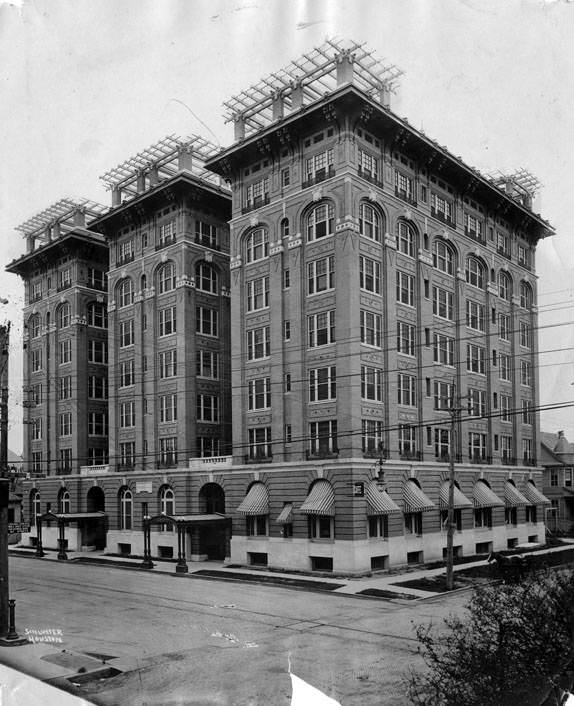 Rossonian Apartments, Houston, 1916.