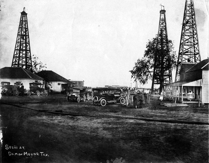 Scene at Damon Mound, Texas, 1912.