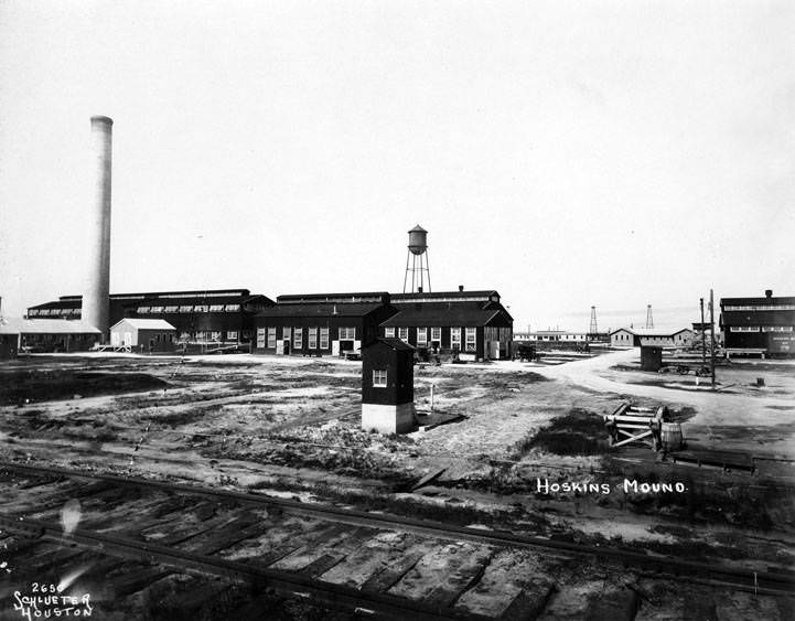 Commercial buildings at Hoskins Mound, 1920s