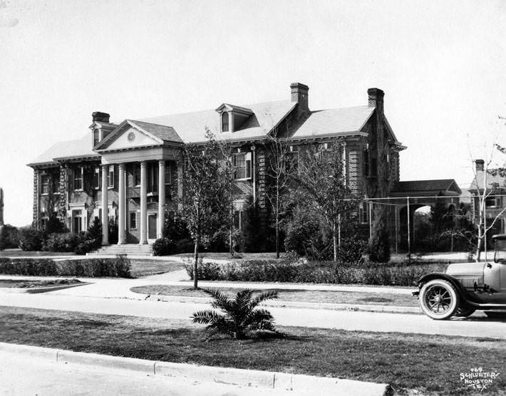 Neil T. Masterson home on Montrose Boulevard, Houston, 1920s