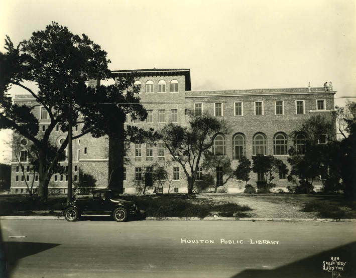 Houston Public Library view from Lamar Street, 1920s