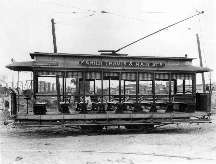 Houston Electric Street Railway Company's streetcar No. 87, 1910.