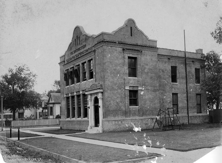 Southwestern Telegraph & Telephone Company building, Houston, November 7, 1917.