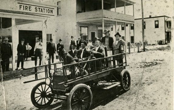 Volunteer Fire Department, Houston, 1916.