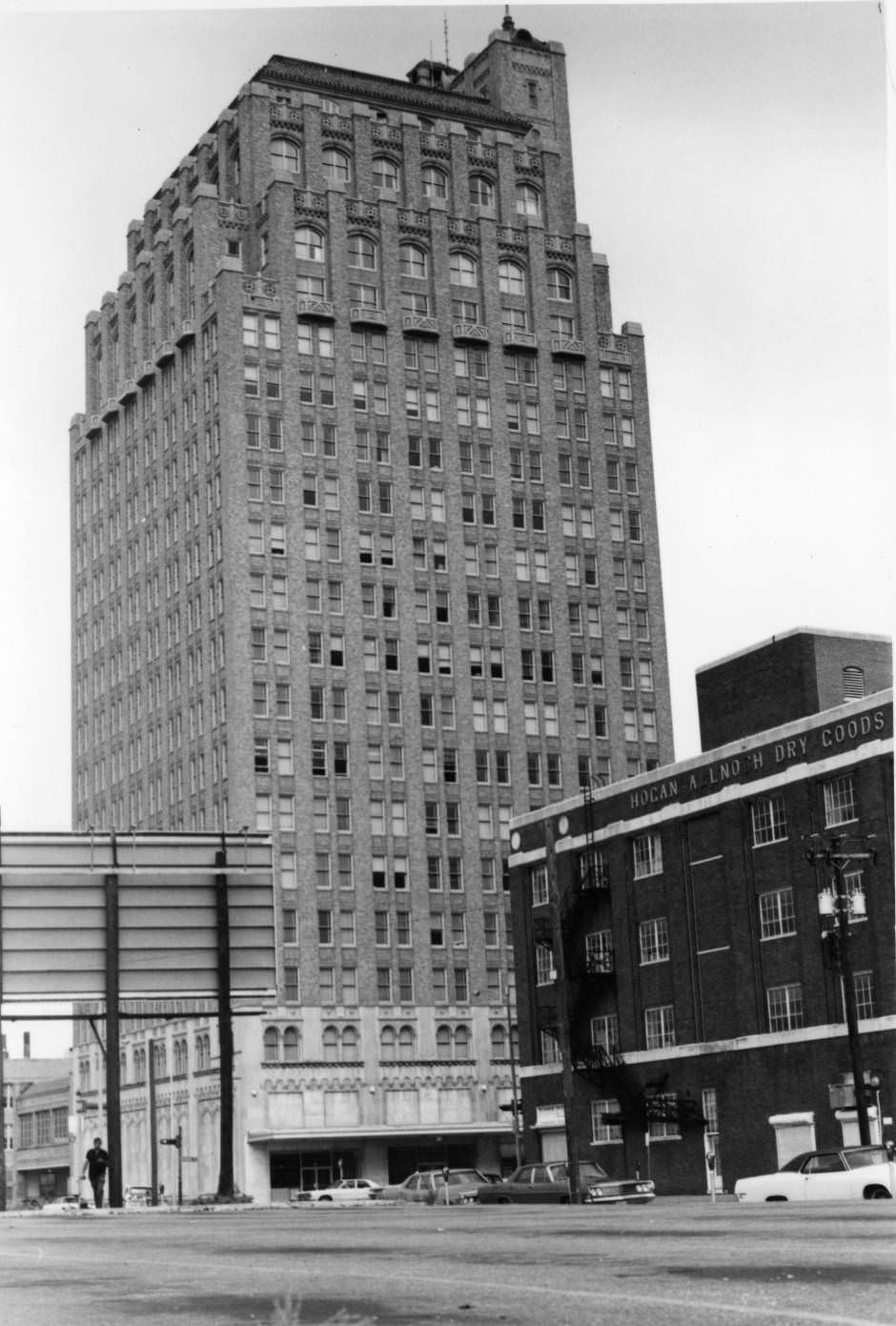 Petroleum Building, Houston, 1927.