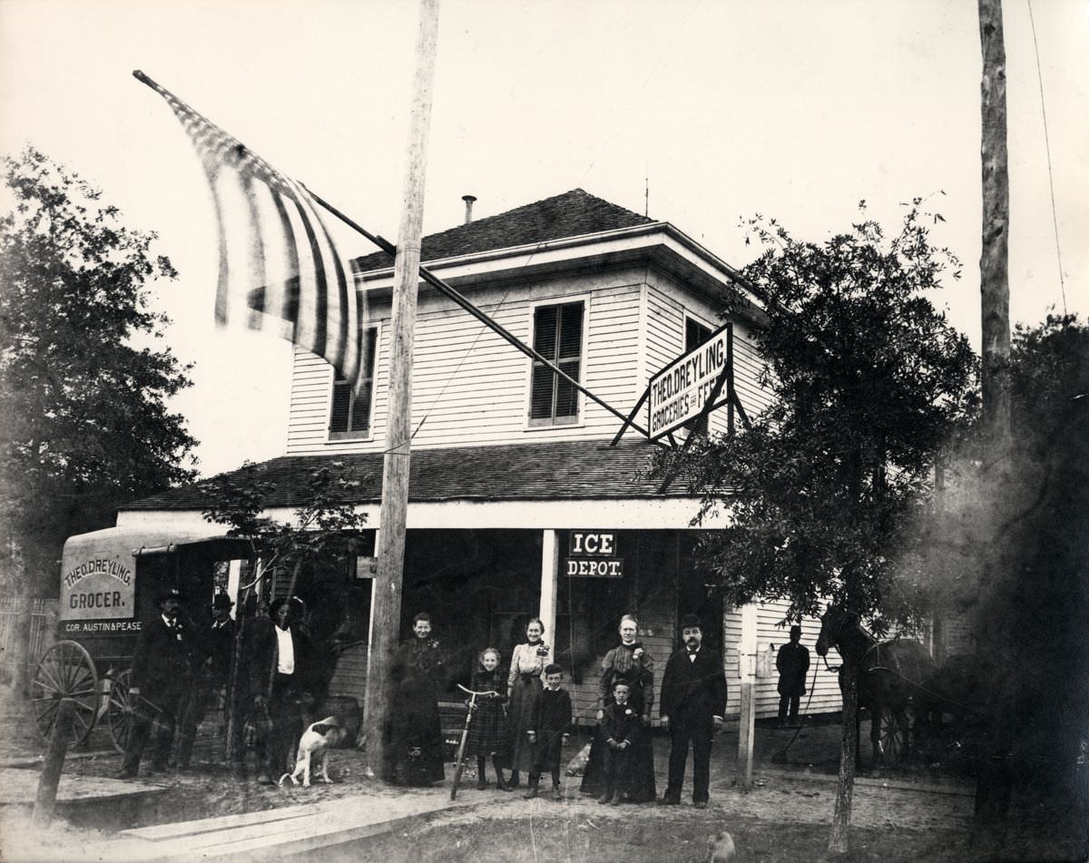 Theo Dreyling grocery store, Houston, 1899.