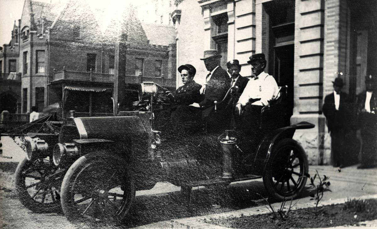 Motorized Fire Chief's Car, Central Fire Station, 1923