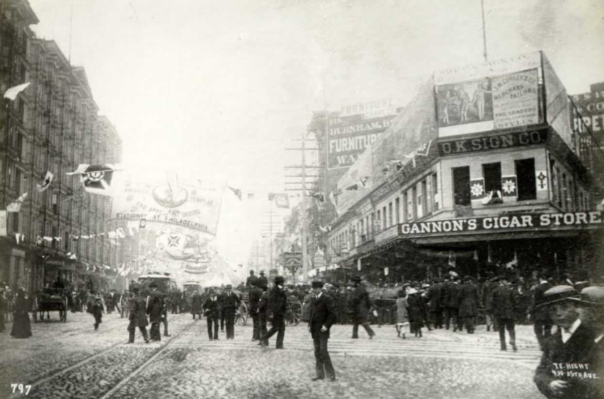 Crowd of people at Market and Montgomery streets, 1883