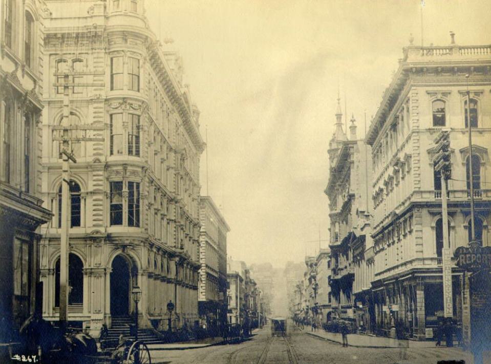 Montgomery Street, corner of Pine, July 1, 1888