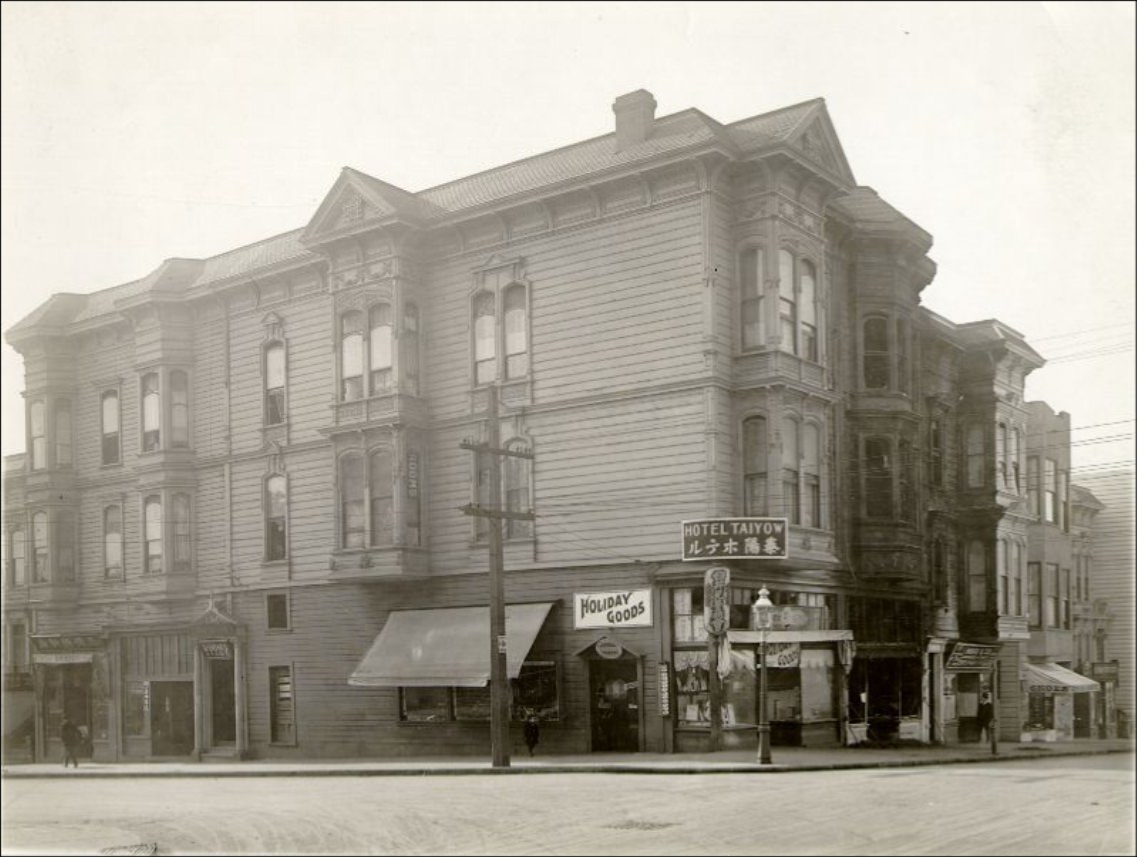 Hotel Taiyo at the corner of Buchanan and Sutter streets, early 1900s